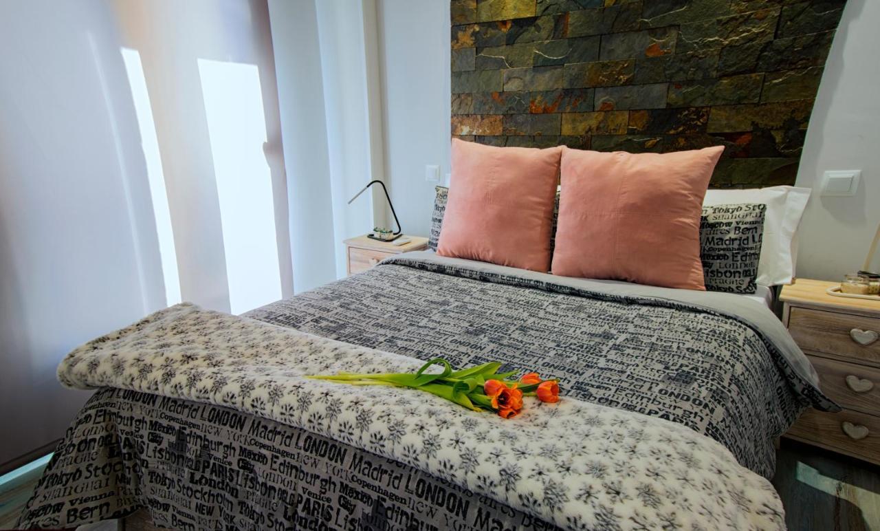 T-Homes - Cuenca Madrid Kültér fotó