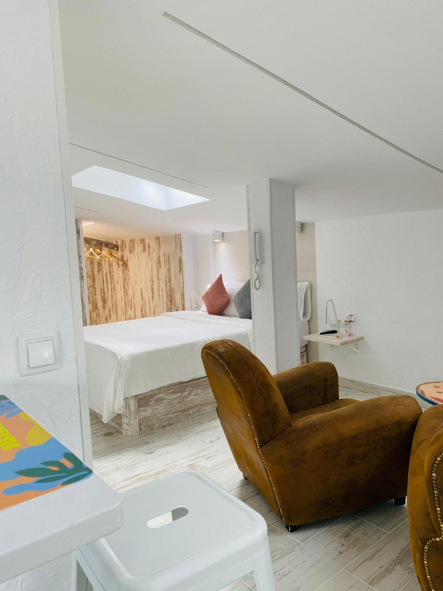 T-Homes - Cuenca Madrid Kültér fotó